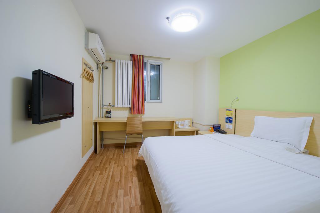 7Days Inn Foshan Coach Terminal Екстериор снимка